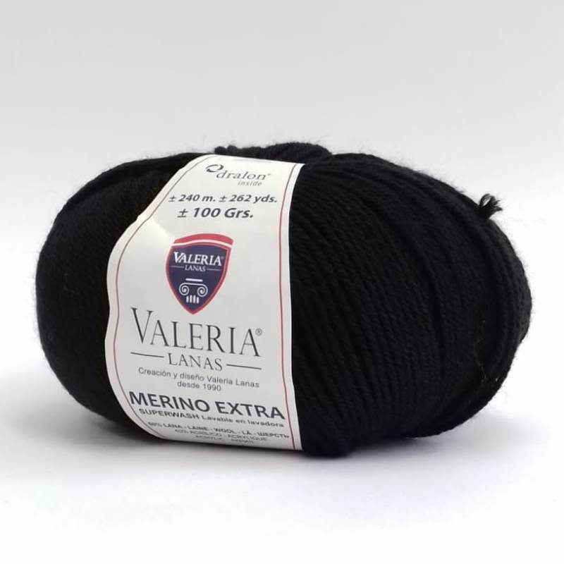 Valeria di Roma Merino Extra 999 Valeria di Roma Merino Extra 999